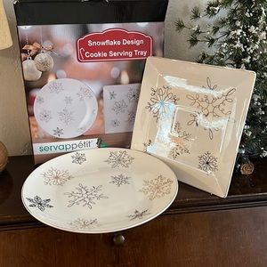 Snowflake design, cookies, serving trays/plates